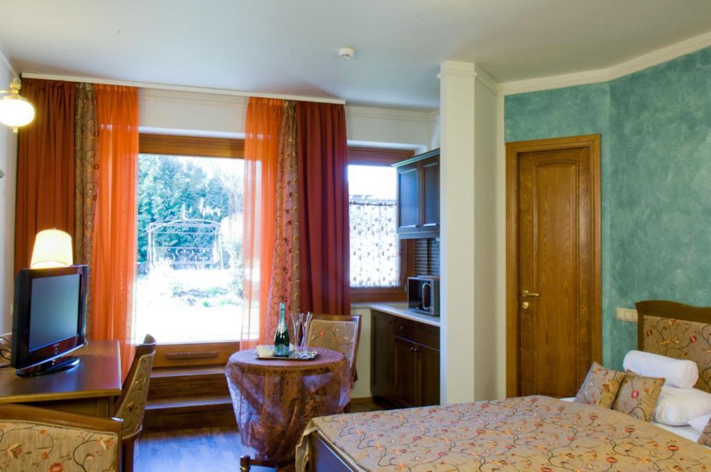 Amira Boutique Hotel Heviz Wellness & Spa Buitenkant foto