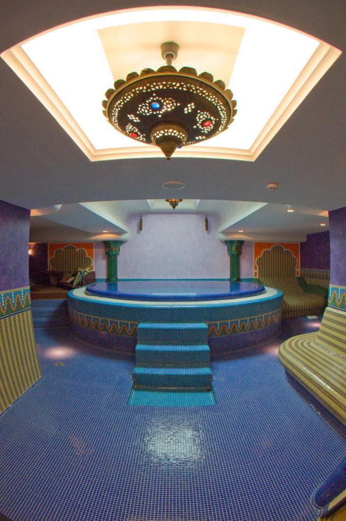 Amira Boutique Hotel Heviz Wellness & Spa Buitenkant foto