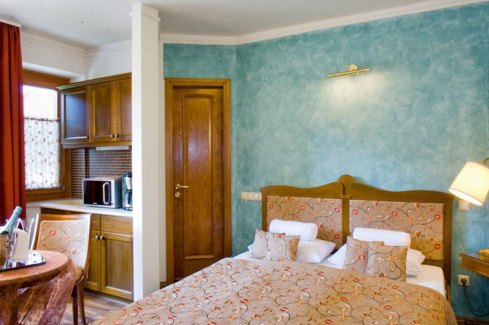 Amira Boutique Hotel Heviz Wellness & Spa Buitenkant foto