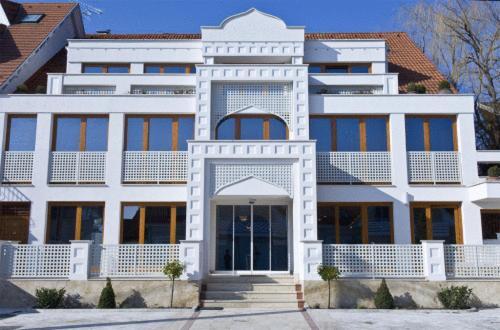 Amira Boutique Hotel Heviz Wellness & Spa Buitenkant foto